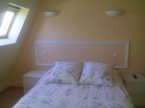 Отель Hotel André Gill  Париж